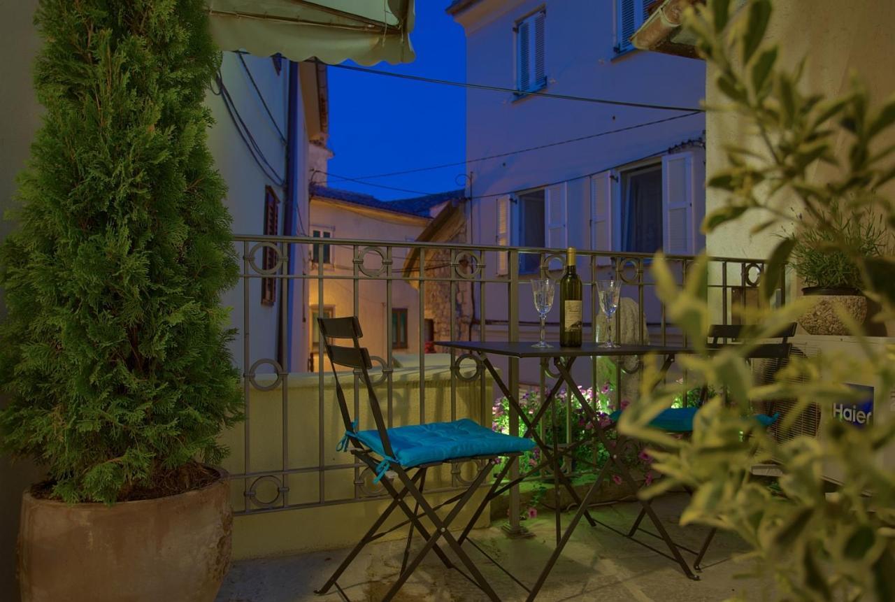 Casa Aurelia - Mali Tone Leilighet Krk Town Eksteriør bilde